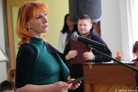 Osnovna šola 27. julij Kamnik že 40 let raste s prepričanjem, da če spoštujemo sebe, bomo znali spoštovati tudi druge (43)
